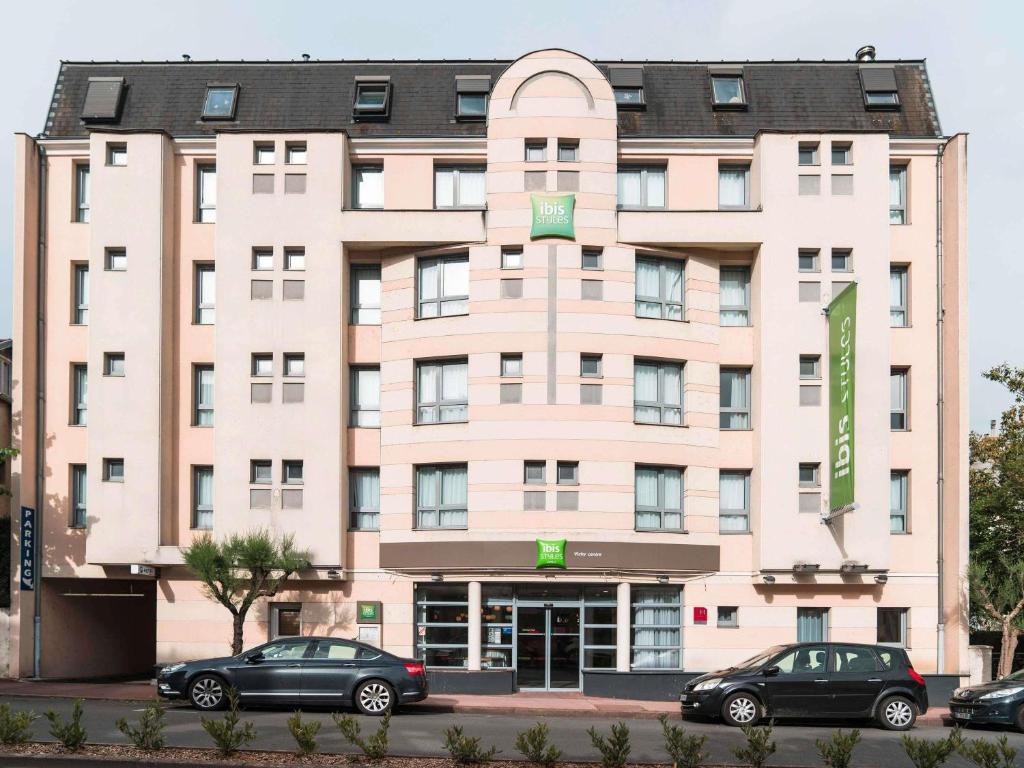 Hôtel ibis Styles Vichy Centre - 1