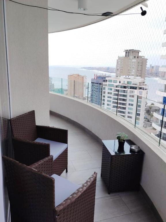 Hermoso departamento nuevo a pasos de playa Cavancha - 5