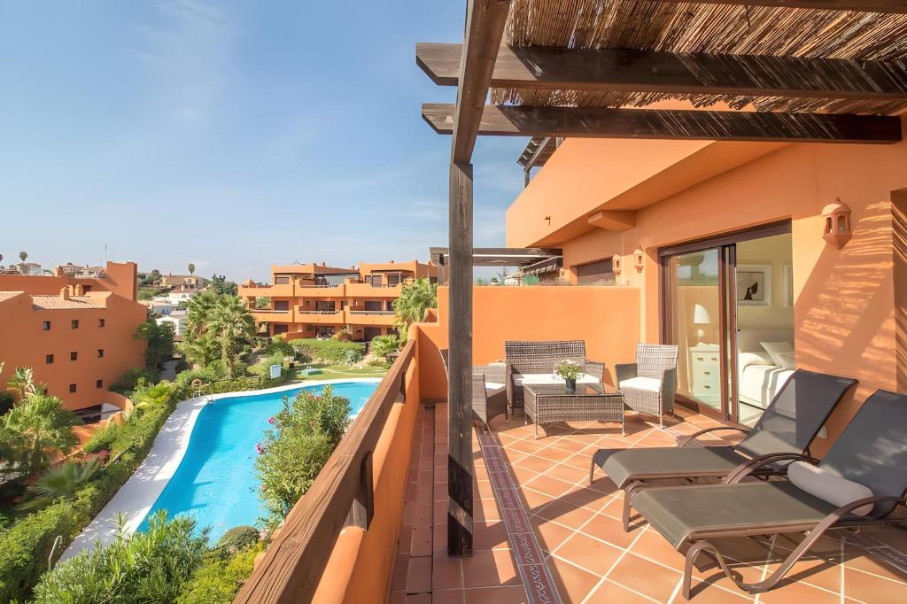 Luxurious Apartment Near the Beach - 2