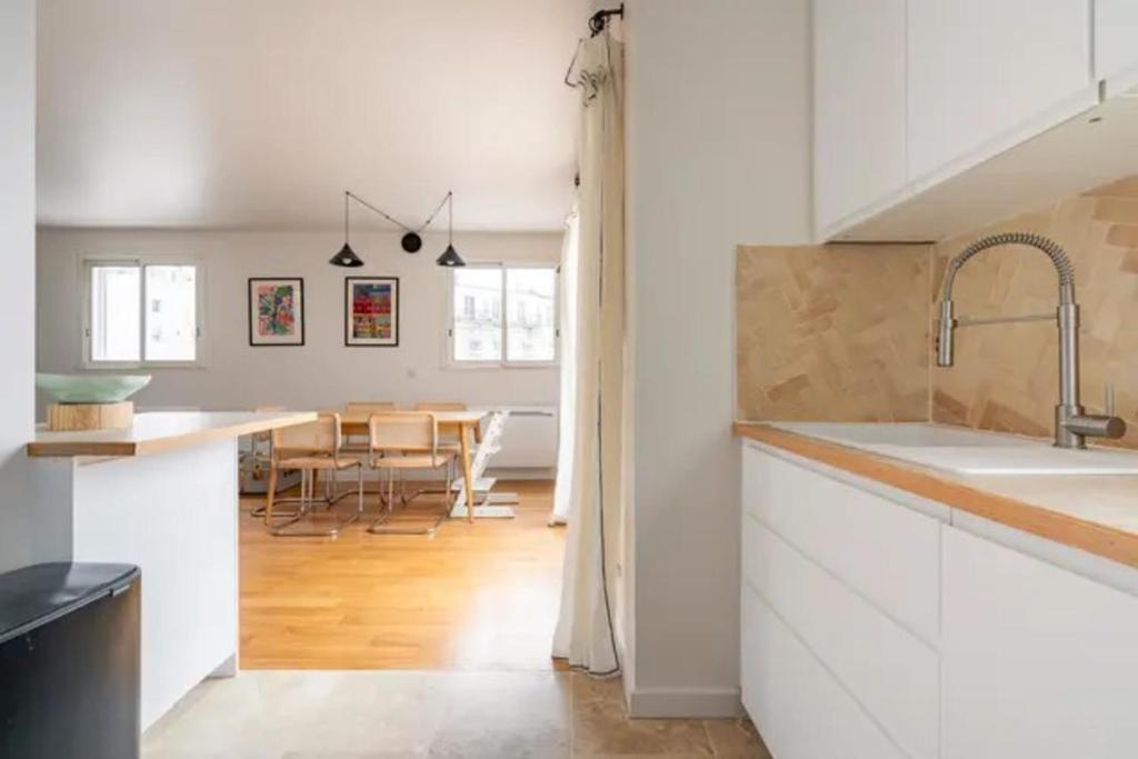 Large 3-bedroom apt with terrace Paris 15 - 5