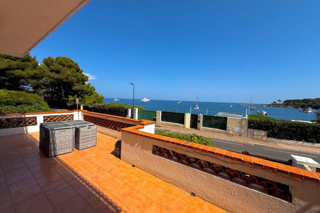 Cap d'Antibes vue plage de la GAROUPE - 8 couchages - Jardin et terrasse - 1