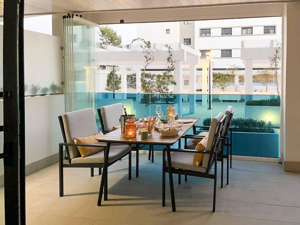 144-Modern Apartment, Pool, Gym, Sauna - 3