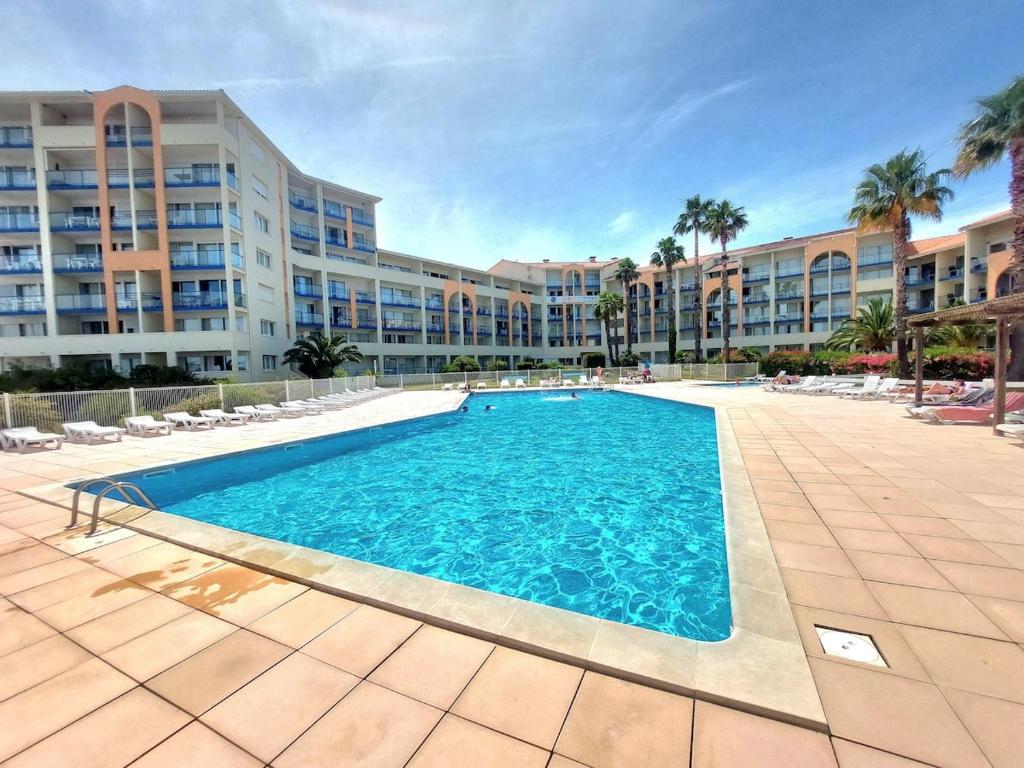 Studio avec clim, plage à 300m, piscine et parking - 4