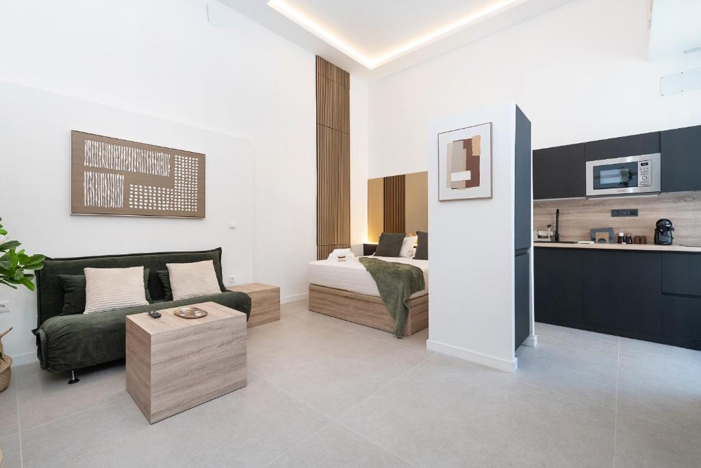 Málaga ROSE Luxe Jacuzzi 7 - BY N&N LUXE PROPERTIES - 1