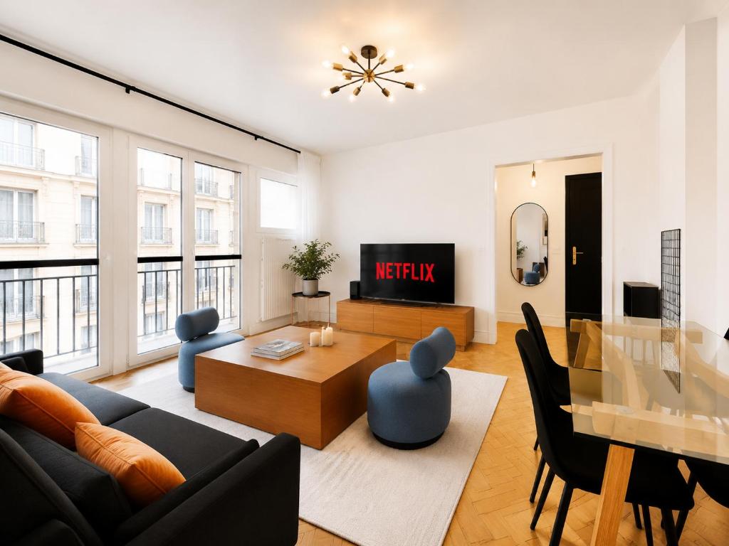 Belleville 1 Bedroom Apartment Near Père Lachaise - 1