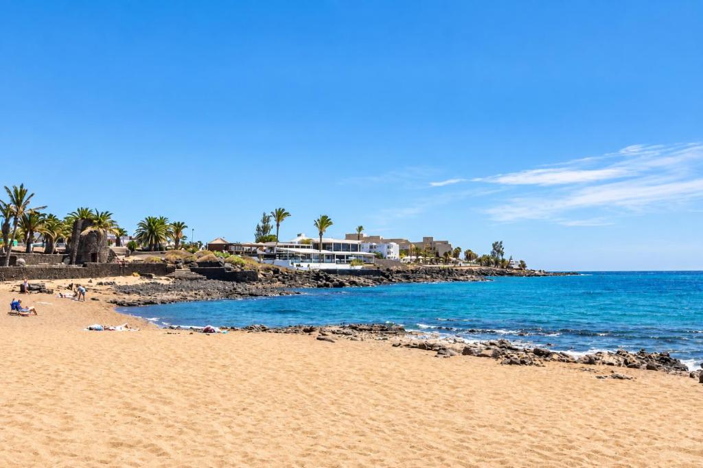 Home2Book Golden Apt Pool & Terrace Costa Teguise - 5