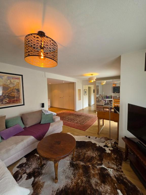 Appartement au centre, proche du départ de ski - 2
