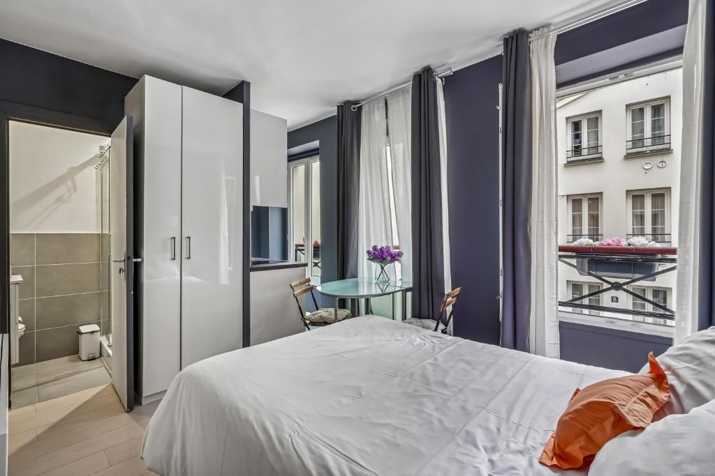 ID 1051 - Louvre, rue du Pelican - 5