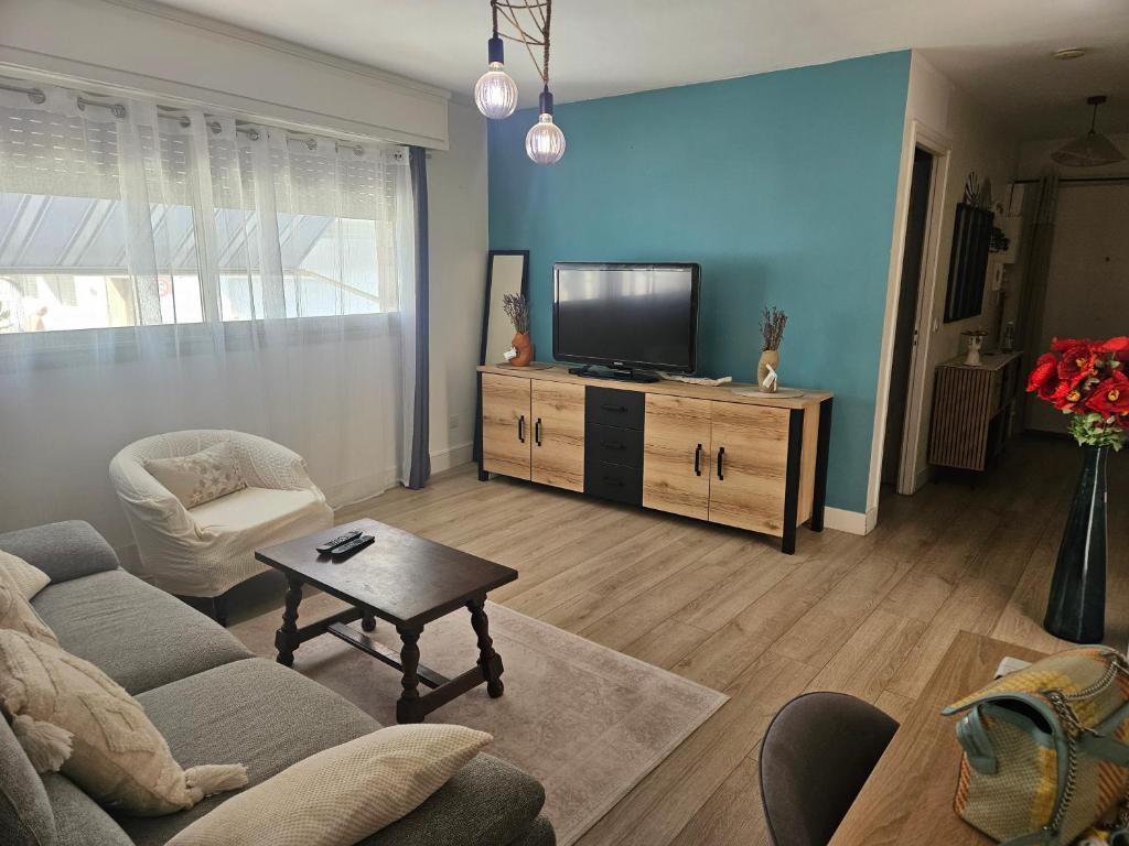 Palm Beach Elégant T2 Climatisé Wifi Fibre Proche Croisette et plages - 2