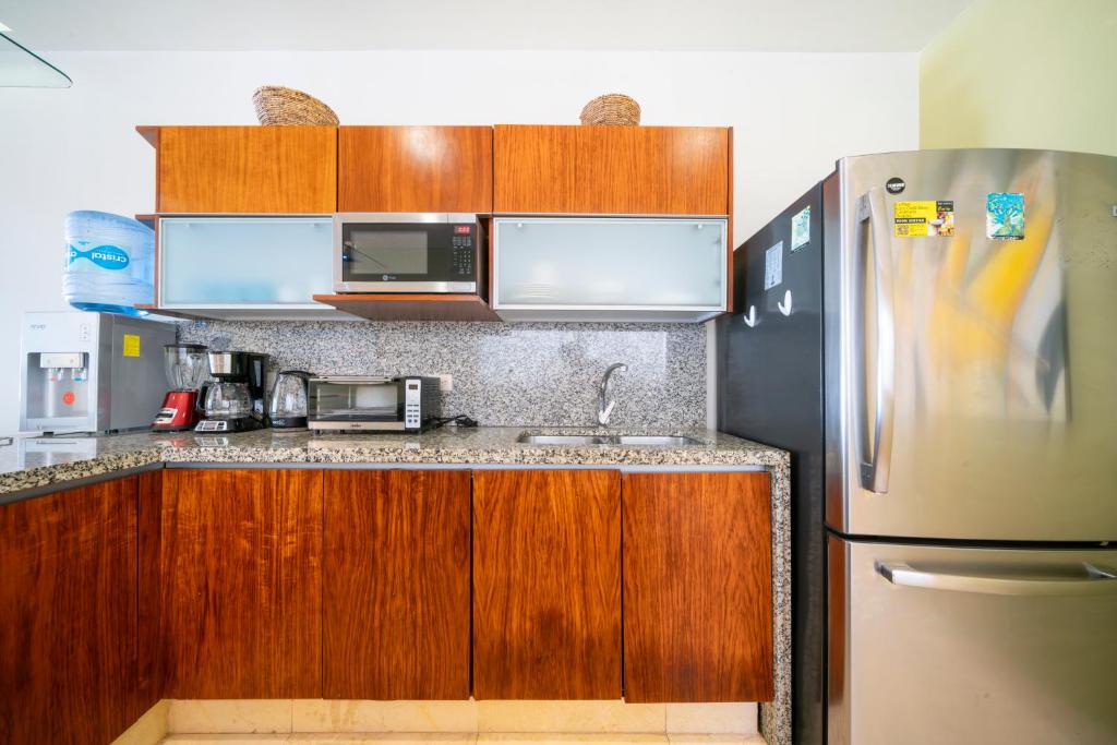 Terrazas 38th St - 2BR w Private Jacuzzi - 5