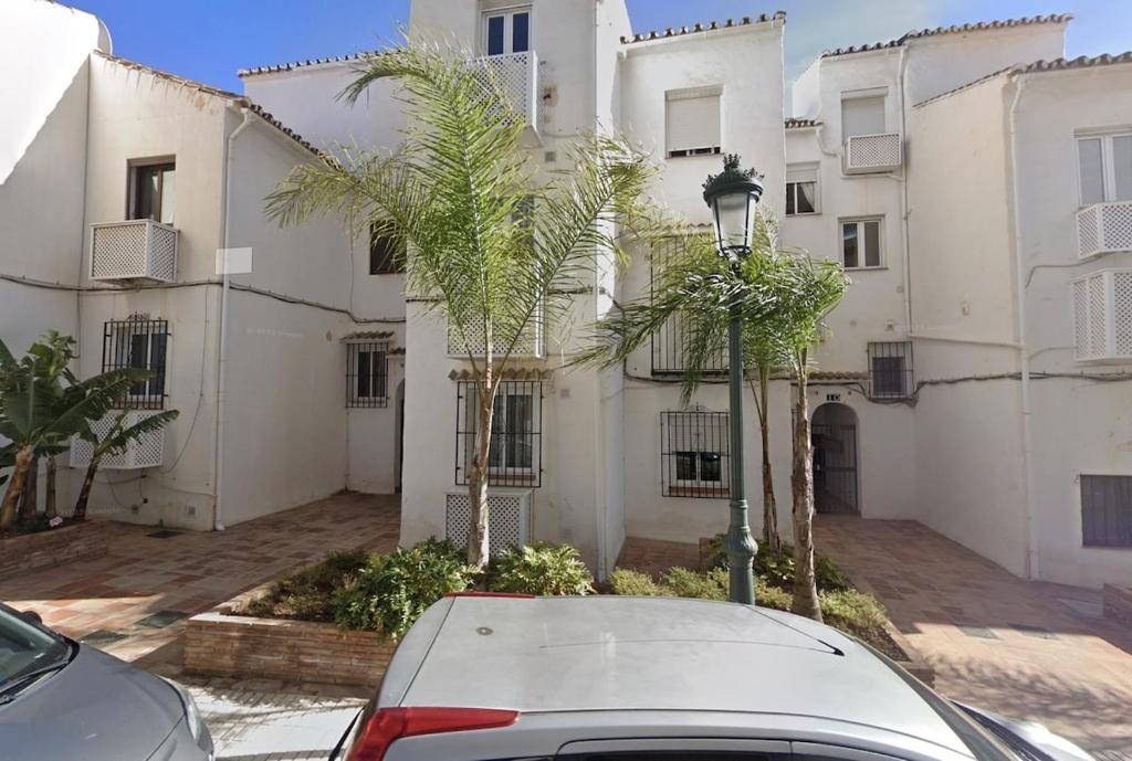 Central Nerja Apartment Unbeatable Location - 2