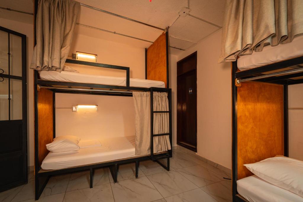 Hostal Vibes - 5