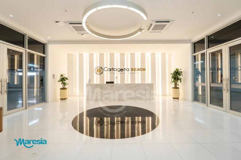 Sea View and Stunning Sunsets 5min Walk Airport - 5