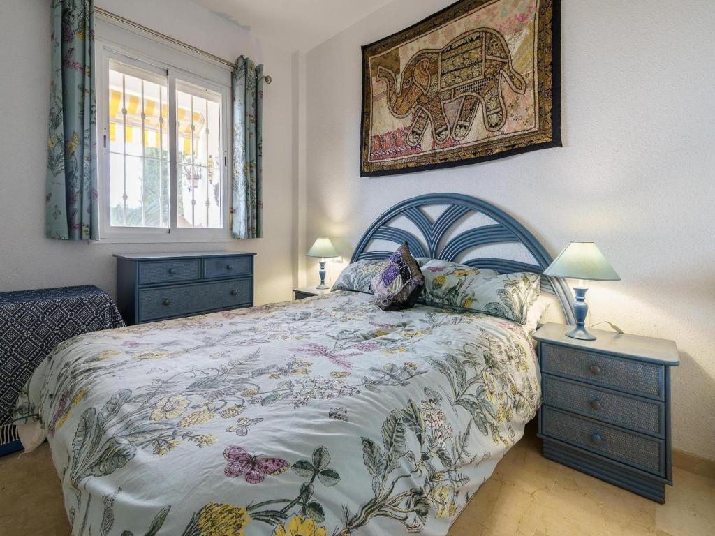 Apartment with garden and communal pool - 4