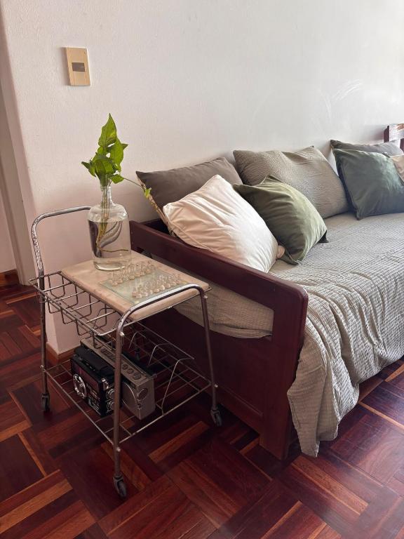 Bright - Cozy - Spacious Downtown MVD - Sleeps 4 - 3
