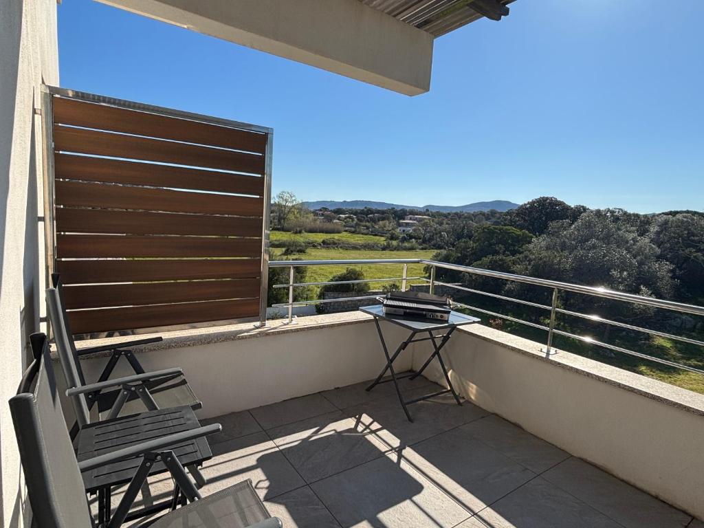 Appartement 4 personnes Domaine d'Arca à Porto-Vecchio - 2