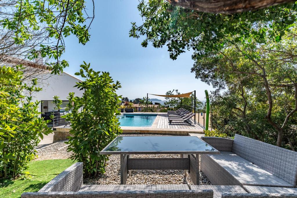 Villa Camille piscine vue mer - 3