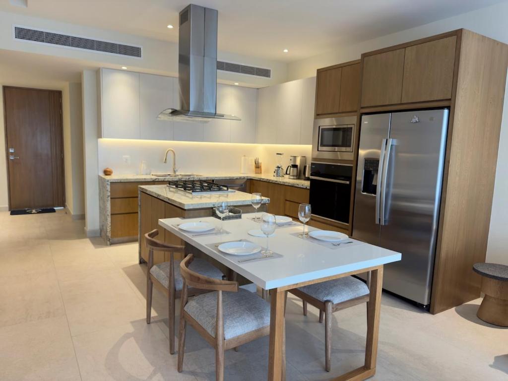 V Bucerias, Ocean Views & Luxury Resort! - 3