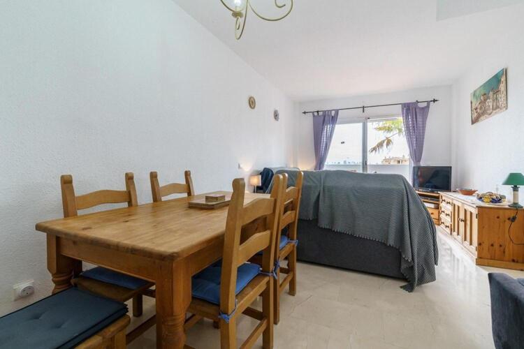 Apartment with communal pool in the heart of the Costa del Sol - 3