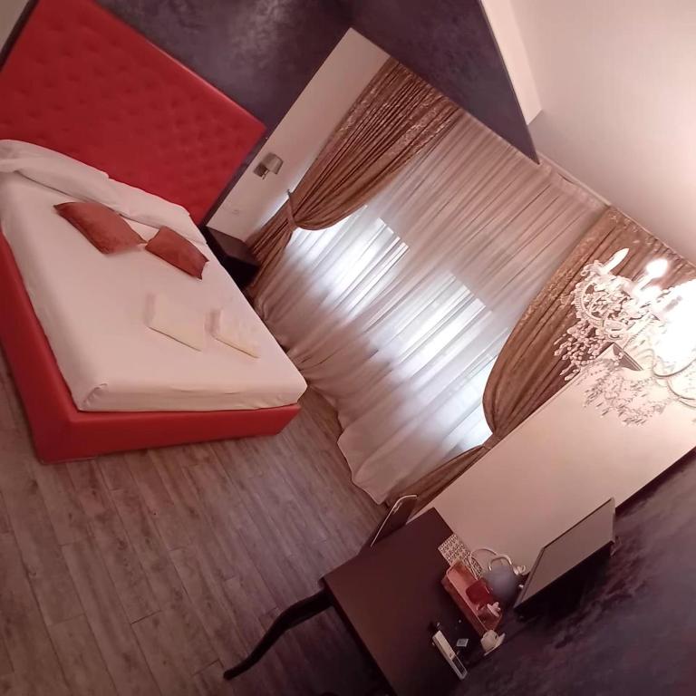Central Guest inn - 2