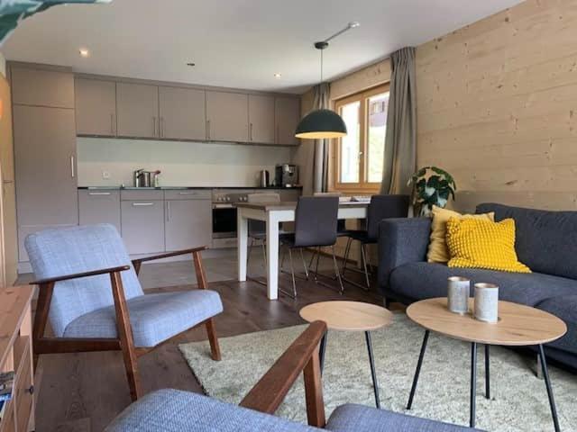 Chalet Mallum – Lower Apartment - 4