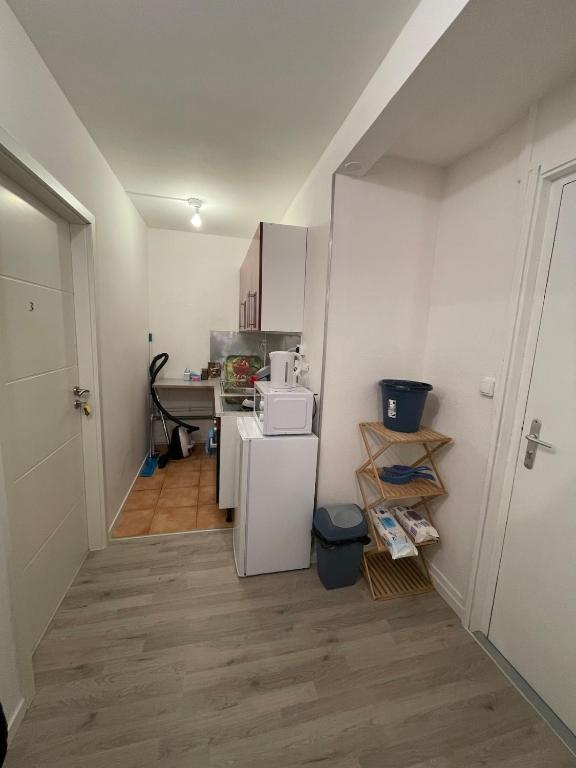 Frei Zimmer chambre libre - 4