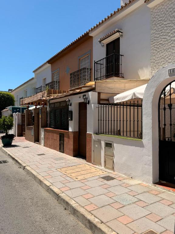 Casa a pie de playa en La Cala de Mijas - 1