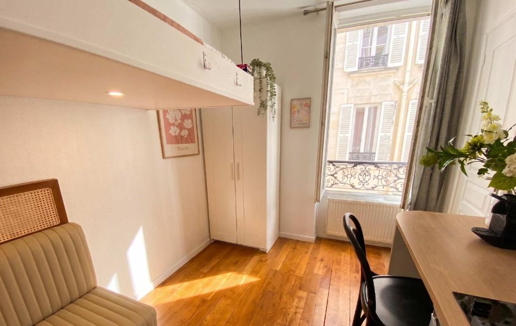 New 113 Suite Harold - Cosy Apartment Paris Center - 2