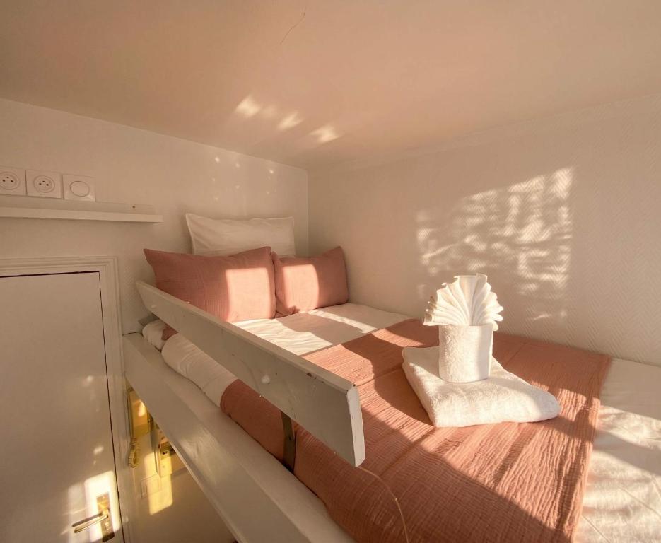 New 113 Suite Harold - Cosy Apartment Paris Center - 4