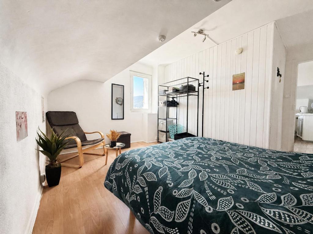 Studio cosy avec terrasse - Aix-les-Bains - 2