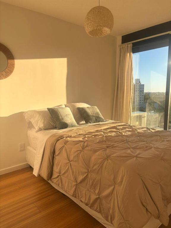 Top Floor with Balcony and Garage , Sleeps 4 - 1