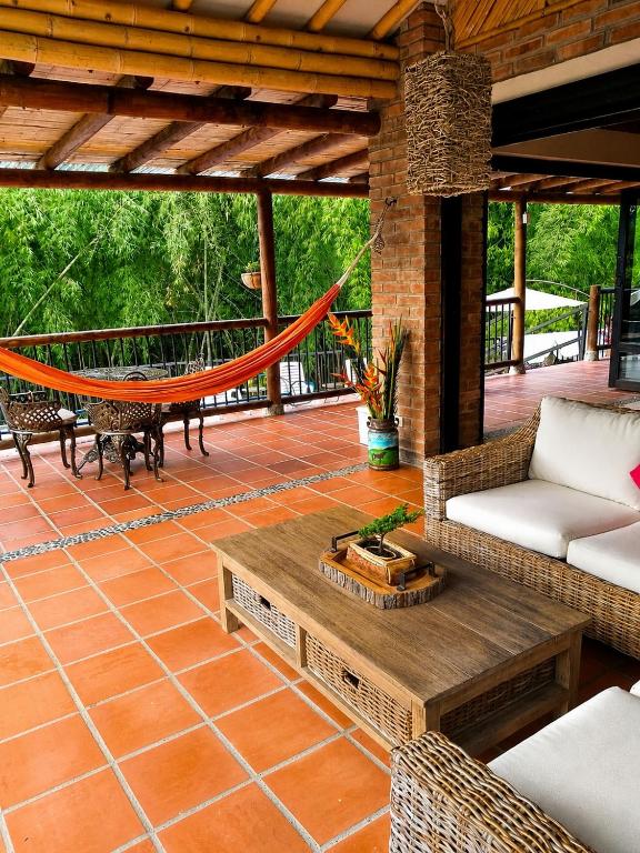 Villa Guaduales Private Pool, Jacuzzi and Bamboo Views - 5