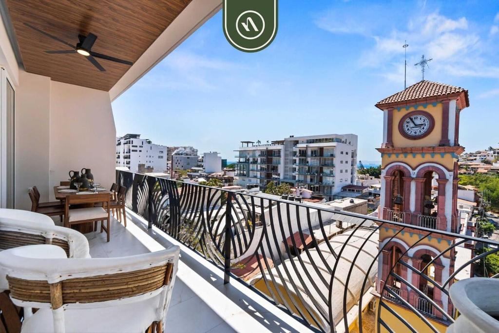 Brand New 2 BR Condo in Romantic Zone - Pool - 5
