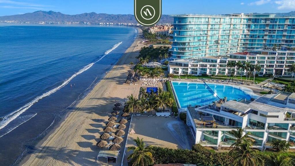 Oceanview 1 BR Condo with Private Beach - Pools - 3