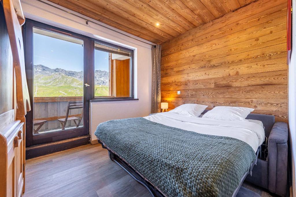Residence Les Olympiades, Ski In-Out with WiFi in Val Thorens, "V5" by Versant Collection - 4