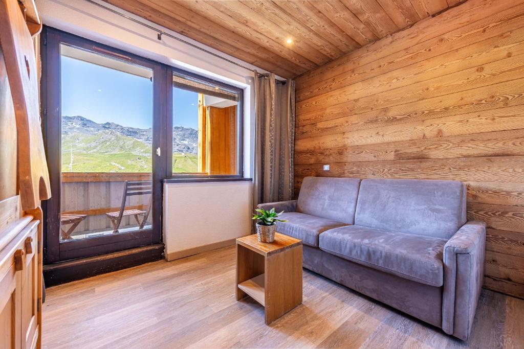 Residence Les Olympiades, Ski In-Out with WiFi in Val Thorens, "V5" by Versant Collection - 5