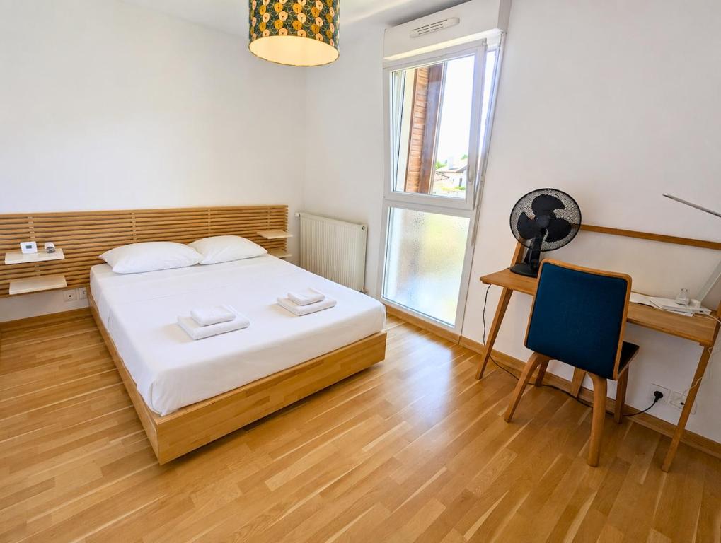 Maison T4, Jardin 200 m2, Terrasse, Parking, Vélos - 3