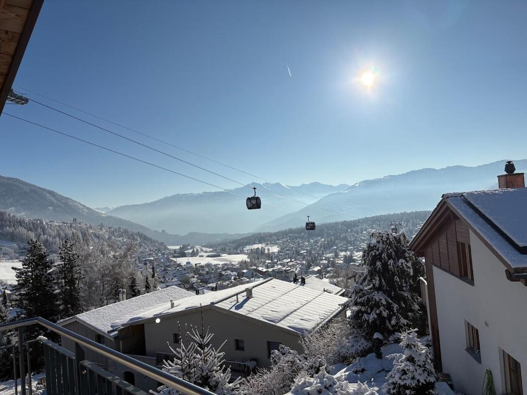 Chalet Runcs - Sun and a Panoramic View, Ski-in Ski-out - 1