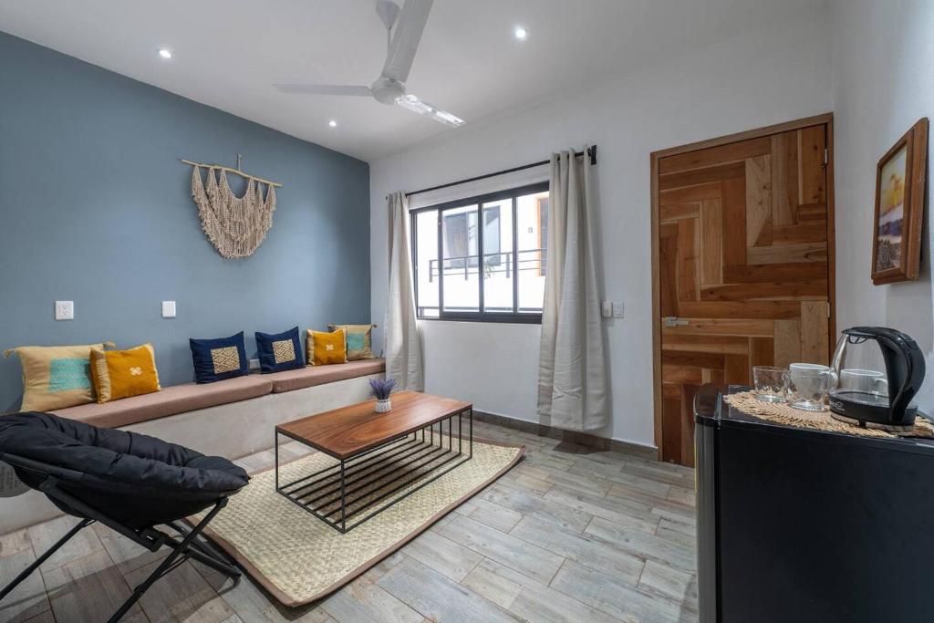 Cozy Loft Downtown Cancun + Terrace + WiFi + AC - 3
