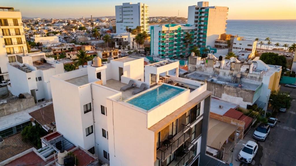 2br/2ba Condo 1 block to ocean! - Unit 3 - 2