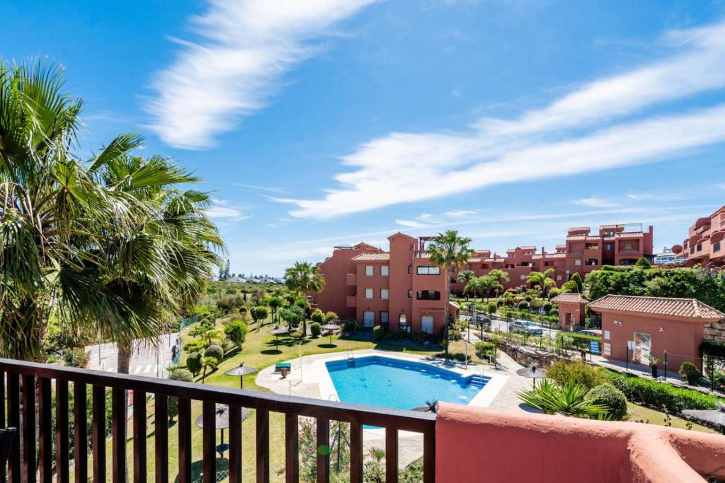 Stylish Duplex Apartment in Estepona, Spain - Sea Views, Pool & Coastal Living - 3