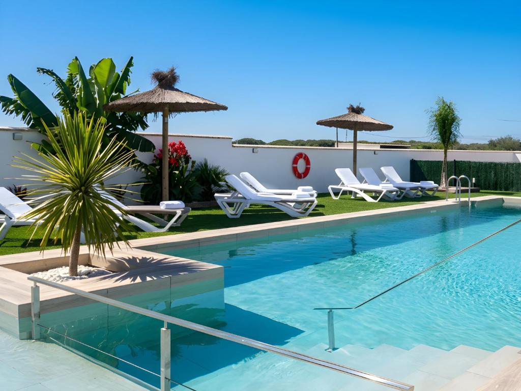 Precioso apartamento con piscina compartida garaje gratis y terraza privada - 2
