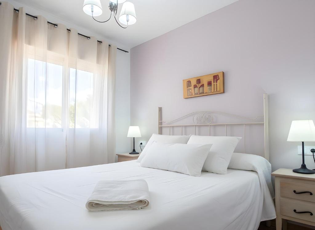 Precioso apartamento con piscina compartida garaje gratis y terraza privada - 5