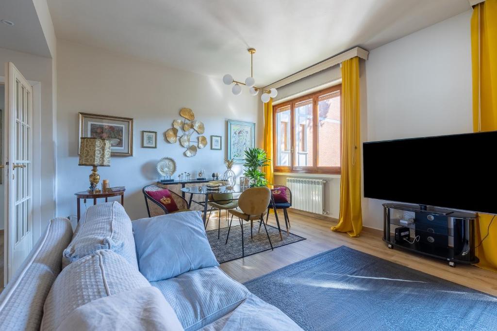 GuestHost - Bright apartment with parking near Viareggio beach - 4