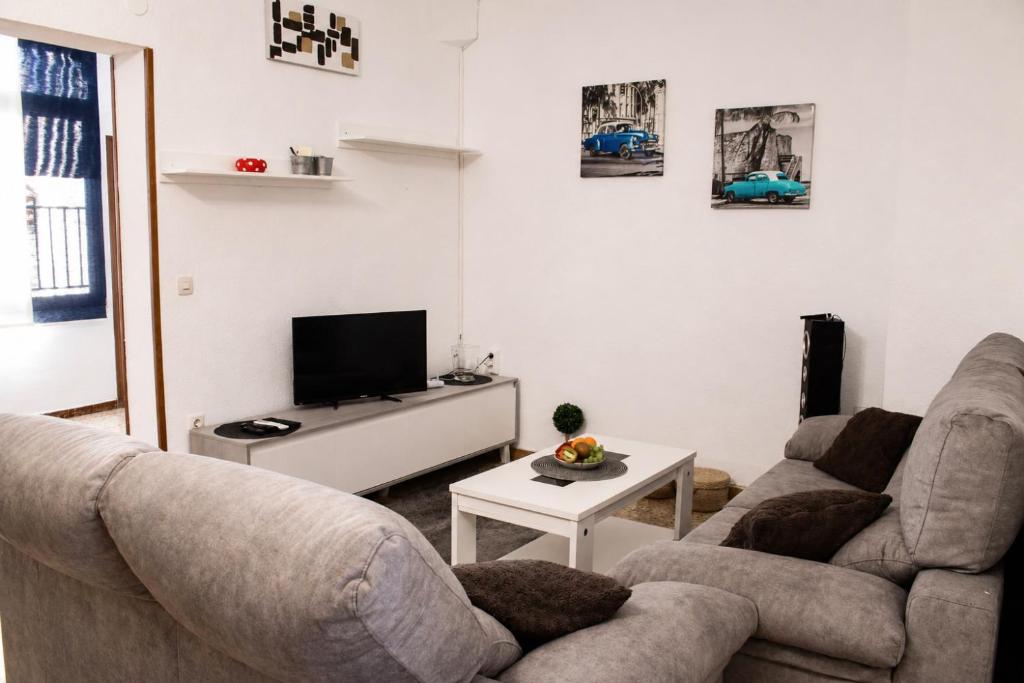 Old Town Benidorm Apartment - 4