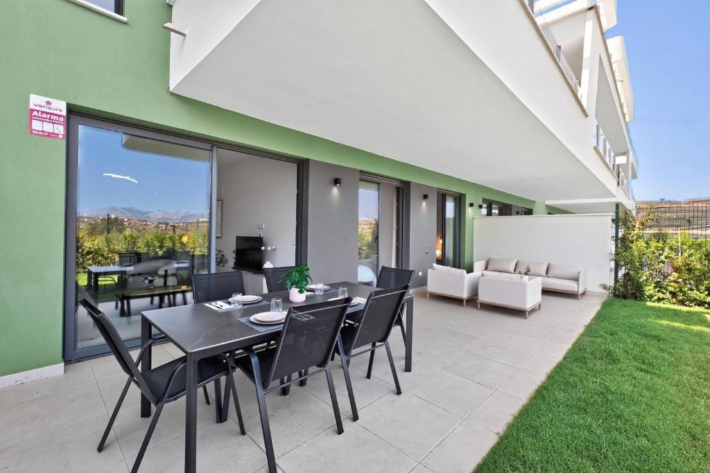 Bahia Golf Retreat Garden Pool & Gym La Cala - 3