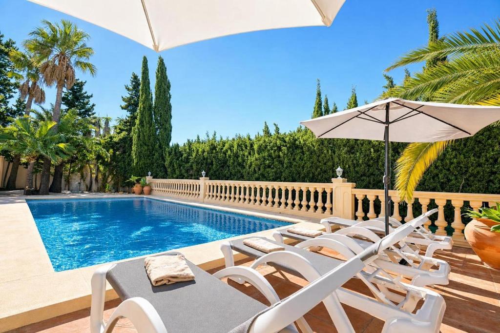 Villa Hermosa by Aguilarent - 2