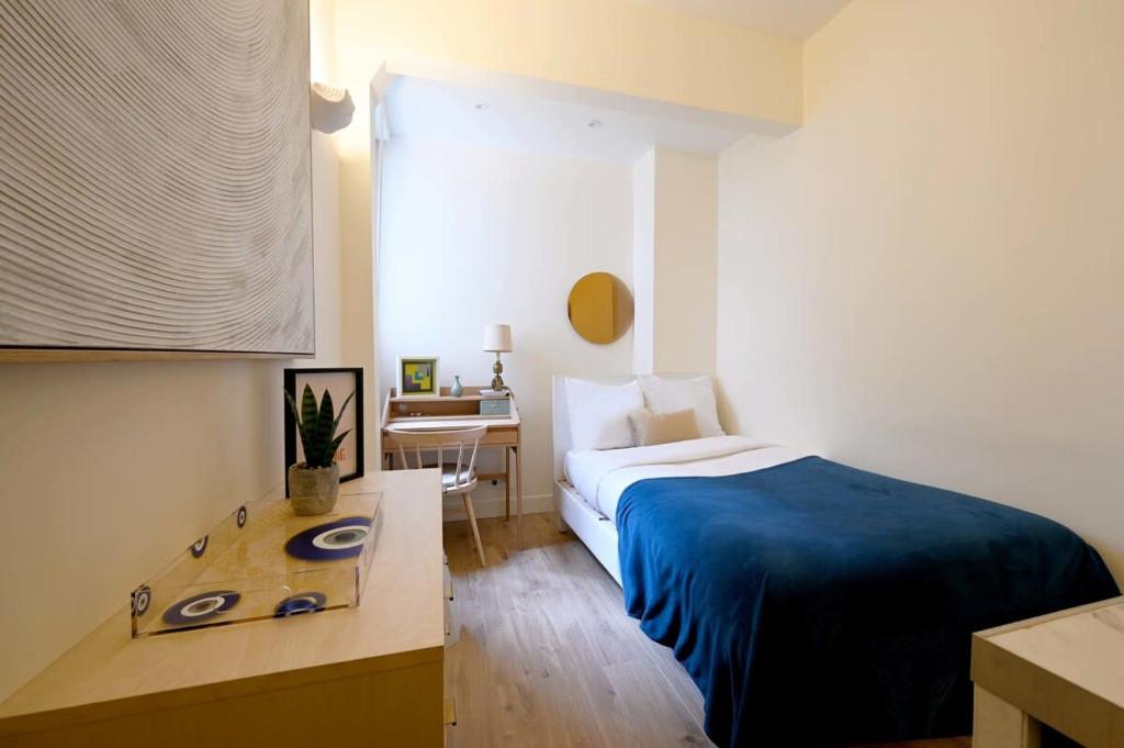 Romantic And Refined Accommodation in the heart of Paris - 2