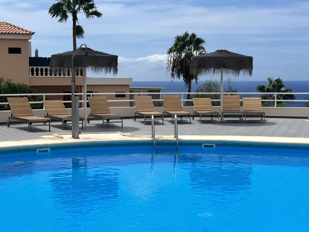 Ocean View Apartment - Heated Pool - 4
