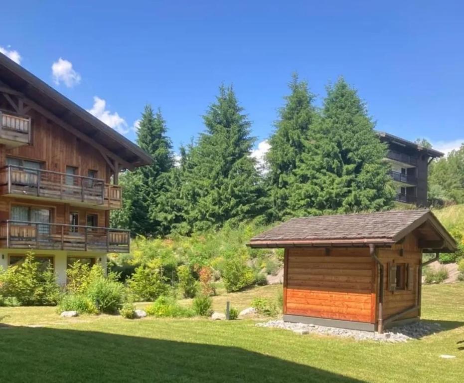 Mont d'Arbois Apartment Near the Slopes - Garden - 1